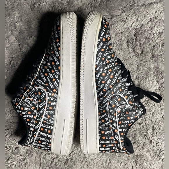 ⬛️Nike Air Force 1 Low
Just Do It Pack Black
Size 10 - Picture 7 of 12